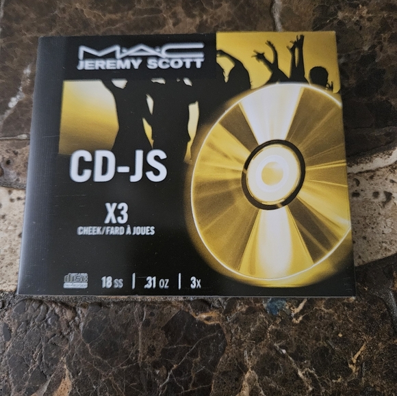 Mac X Jeremy Scott Acoustica Cheek Palette X3 Blush Highlighter Bronzer NEW - Picture 3 of 6